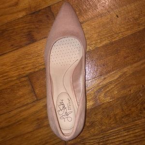 Blush pink high heels - pointy toe